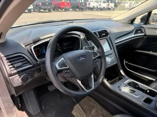 Ford Fusion 2020 AWD Titanium 4p Sedan