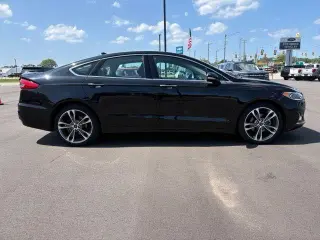 Ford Fusion 2020 AWD Titanium 4p Sedan