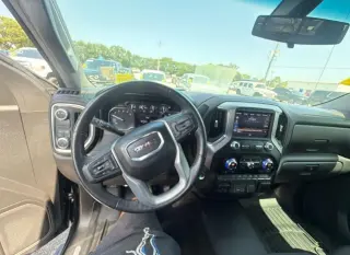 GMC Sierra 1500 2021 4x2 SLE 4p Cabina de Tripulante 5.8 ft. SB