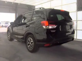 Subaru Forester 2023 AWD Premium 4p Crossover