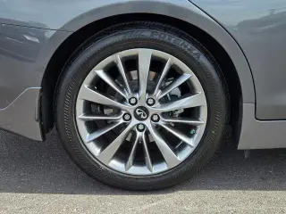 INFINITI Q50 2019 3.0T Luxe Sedán 4p