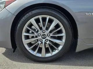 INFINITI Q50 2019 3.0T Luxe Sedán 4p