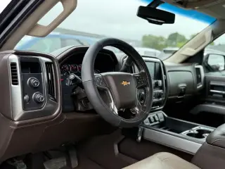 Chevrolet Silverado 1500 2018 4x4 LTZ 4p Crew Cab 5.8 ft. CB