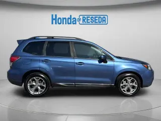 Subaru Forester 2018 AWD 2.5i Touring 4p Wagon