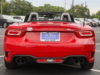 FIAT 124 Spider 2017 Abarth 2p Convertible