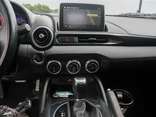 FIAT 124 Spider 2017 Abarth 2p Convertible