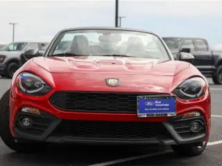 FIAT 124 Spider 2017 Abarth 2p Convertible