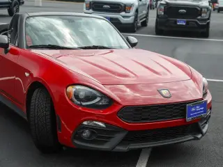 FIAT 124 Spider 2017 Abarth 2p Convertible
