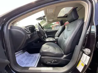 Ford Fusion 2020 AWD Titanium 4p Sedan