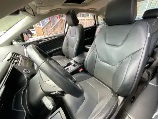 Ford Fusion 2020 AWD Titanium 4p Sedan