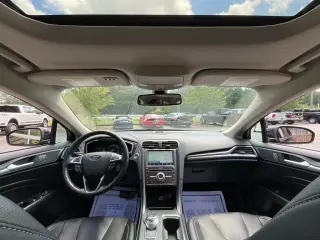 Ford Fusion 2020 AWD Titanium 4p Sedan