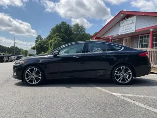 Ford Fusion 2020 AWD Titanium 4p Sedan