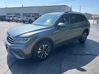 Volkswagen Tiguan 2022 AWD S 4Motion 4p SUV