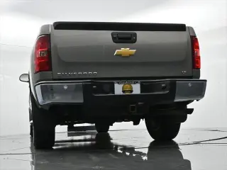 Chevrolet Silverado 1500 2012 4x4 LT 4p Cabaína de Tripulación 5.8 pies SB