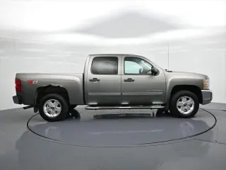 Chevrolet Silverado 1500 2012 4x4 LT 4p Cabaína de Tripulación 5.8 pies SB