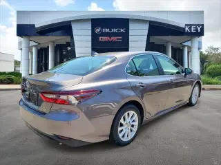 Toyota Camry 2024 LE 4p Sedan