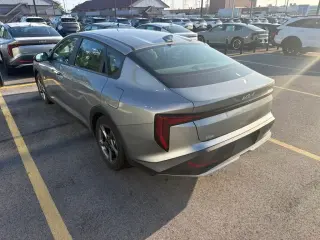Kia K4 2025 LXS 4p Sedan