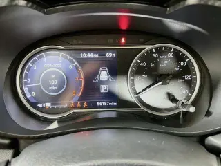Nissan Versa 2024 SR 4p Sedan