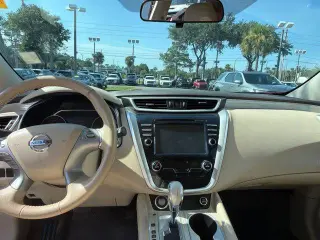 Nissan Murano 2017 S 4p SUV (versión de mitad de año)