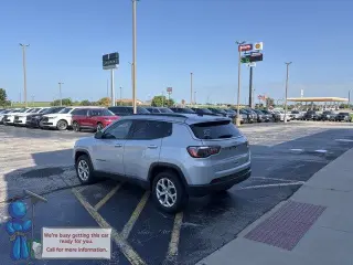 Jeep Compass 2024 4x4 Latitude SUV 4p