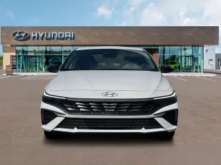 Hyundai ELANTRA 2026 SEL Sport 4p Sedán