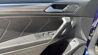 Volkswagen Tiguan 2024 AWD SEL R-Line 4Motion 4p SUV