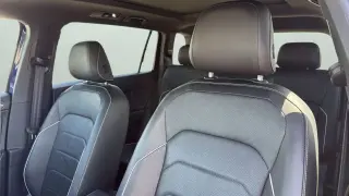 Volkswagen Tiguan 2024 AWD SEL R-Line 4Motion 4p SUV