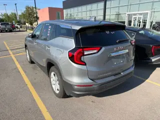 GMC Terrain 2024 SLE 4dr SUV