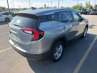 GMC Terrain 2024 SLE 4dr SUV