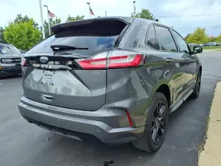 Ford Edge 2022 AWD SEL 4dr Crossover