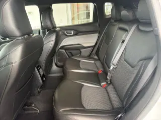 Jeep Compass 2024 4x4 Latitude SUV de 4 puertas