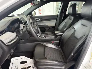 Jeep Compass 2024 4x4 Latitude SUV de 4 puertas