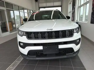Jeep Compass 2024 4x4 Latitude SUV de 4 puertas