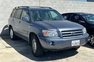 Toyota Highlander 2005 FWD SUV 4 puertas V6 con 3ª fila