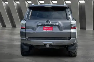 Toyota 4Runner 2018 4x4 SR5 4 puertas SUV