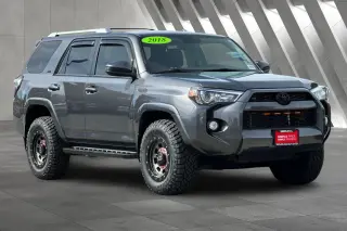 Toyota 4Runner 2018 4x4 SR5 4 puertas SUV