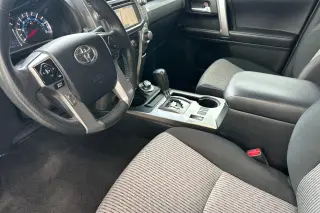 Toyota 4Runner 2018 4x4 SR5 4 puertas SUV