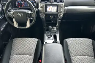 Toyota 4Runner 2018 4x4 SR5 4 puertas SUV