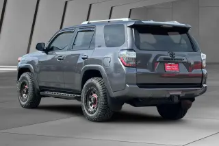 Toyota 4Runner 2018 4x4 SR5 4 puertas SUV