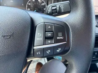 Ford Maverick 2024 XL 4 puertas SuperCrew caja corta de 4.5 pies