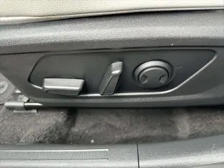 Hyundai ELANTRA 2023 Limited 4dr Sedan SULEV