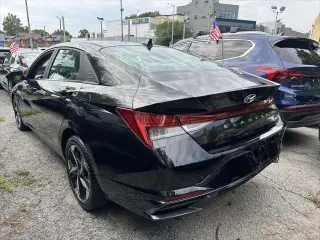 Hyundai ELANTRA 2023 Limited 4dr Sedan SULEV