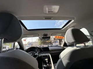 Hyundai ELANTRA Hybrid 2023 Sedán de 4 puertas