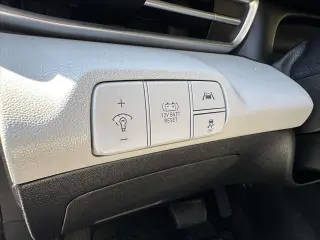 Hyundai ELANTRA Hybrid 2023 Sedán de 4 puertas