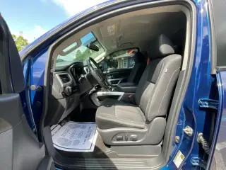Nissan Titan XD 2019 4x4 S 4dr Crew Cab