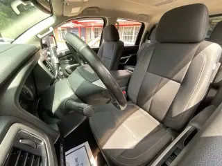 Nissan Titan XD 2019 4x4 S 4dr Crew Cab
