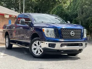 Nissan Titan XD 2019 4x4 S 4dr Crew Cab