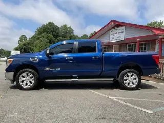Nissan Titan XD 2019 4x4 S 4dr Crew Cab
