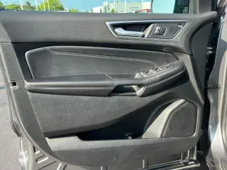 Ford Edge 2024 AWD Titanium SUV de 4 puertas