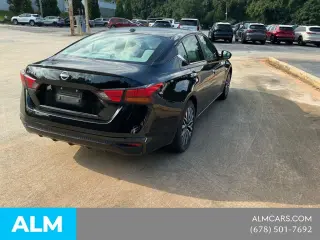 Nissan Altima 2025 2.5 SV Sedán de 4 puertas